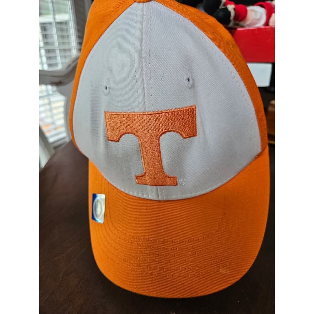 TENNESSEE VOLS BASEBALL HAT NEW LICENSED COLLEGIATE ONE SIZE